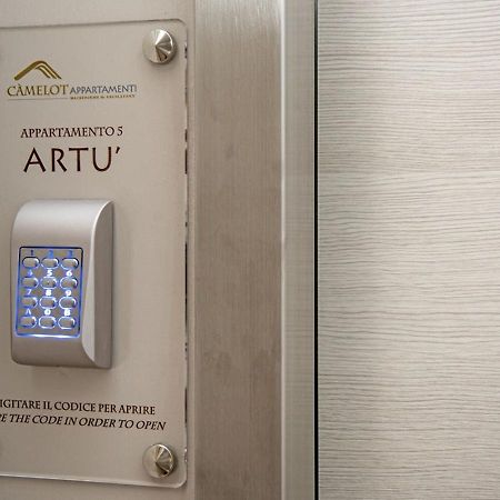 Camelot Appartamenti - Business E Holiday San Martino Buon Albergo Exterior foto