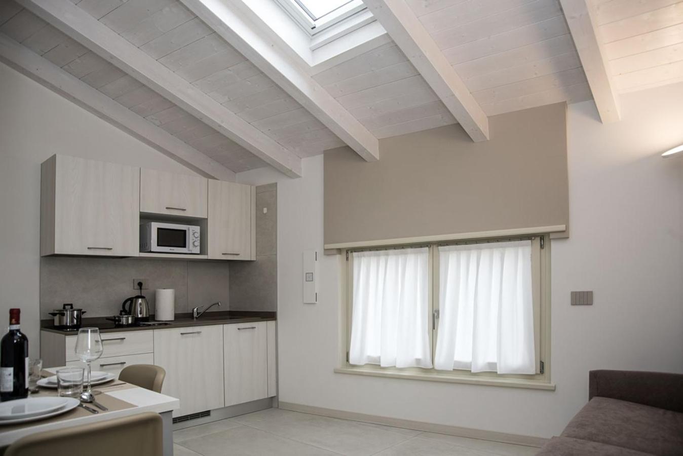 Camelot Appartamenti - Business E Holiday San Martino Buon Albergo Exterior foto