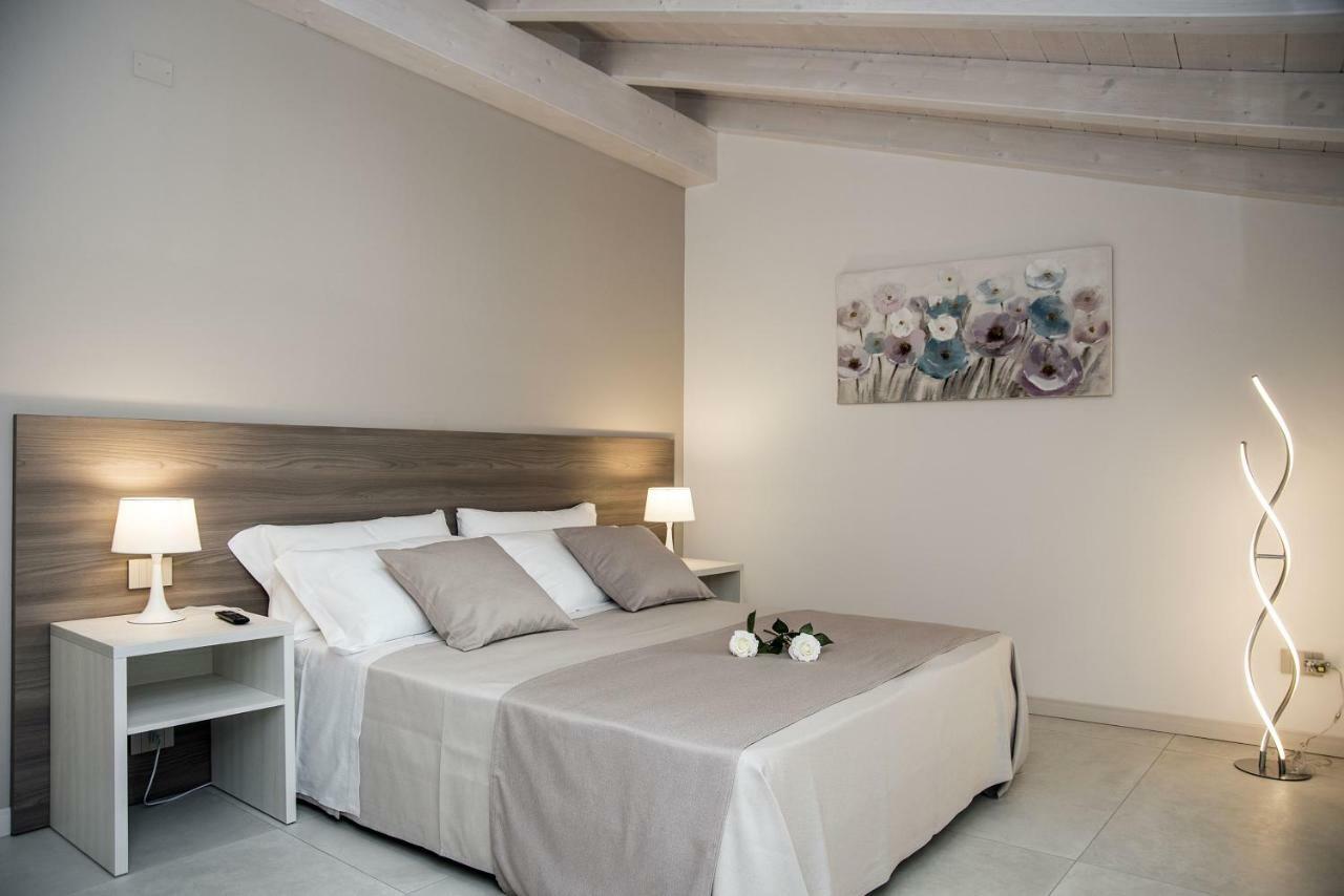Camelot Appartamenti - Business E Holiday San Martino Buon Albergo Exterior foto