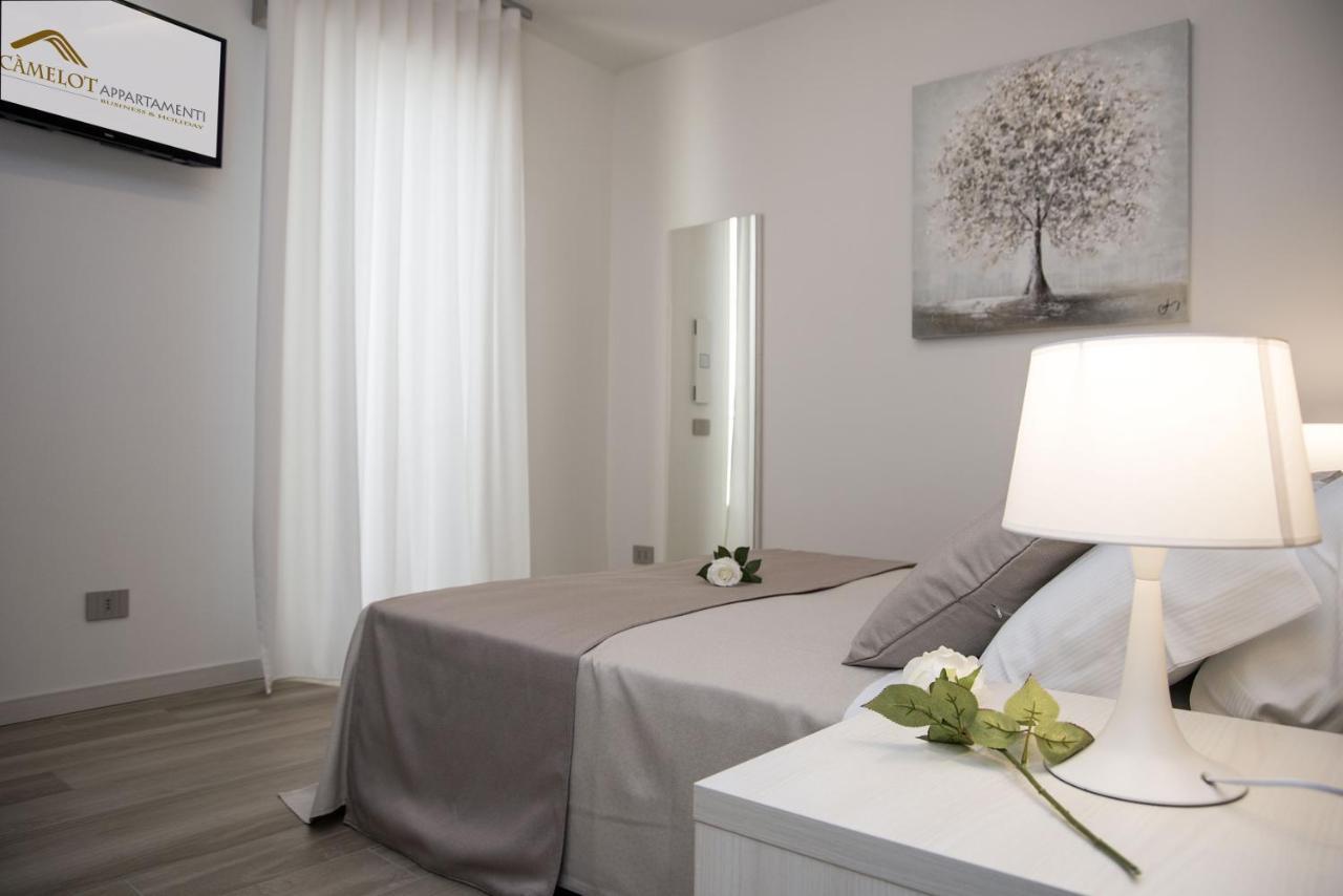 Camelot Appartamenti - Business E Holiday San Martino Buon Albergo Exterior foto