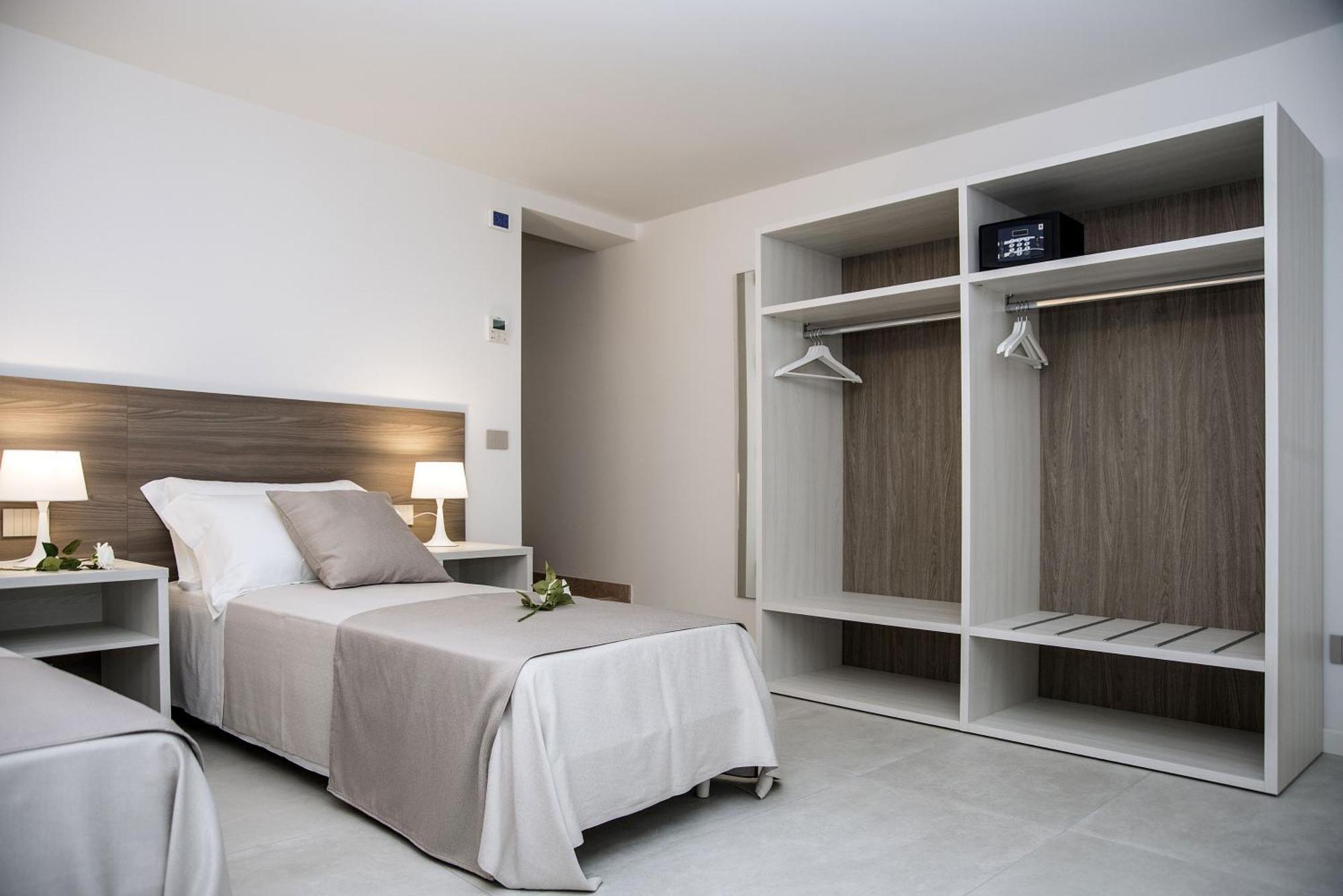 Camelot Appartamenti - Business E Holiday San Martino Buon Albergo Exterior foto