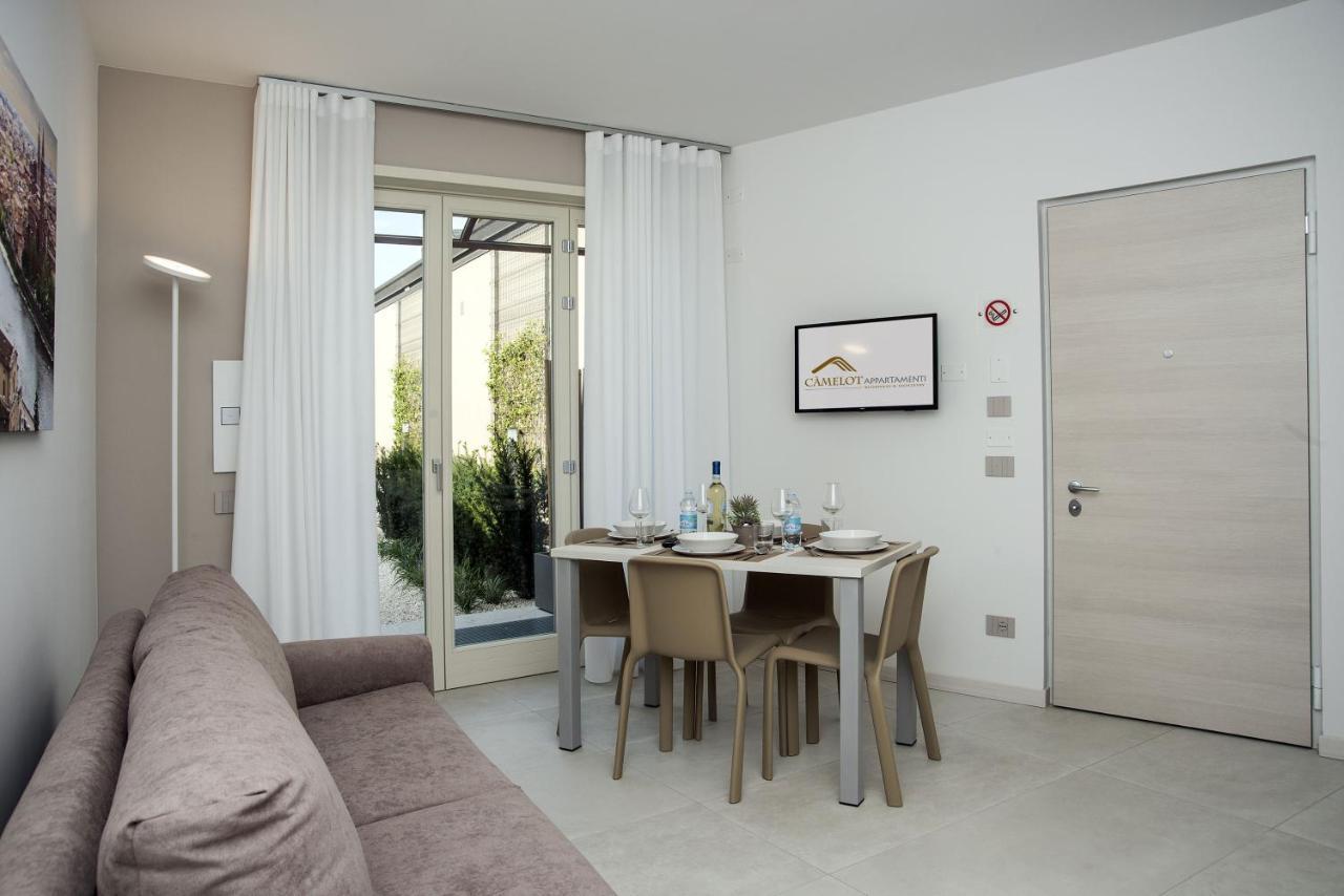 Camelot Appartamenti - Business E Holiday San Martino Buon Albergo Exterior foto