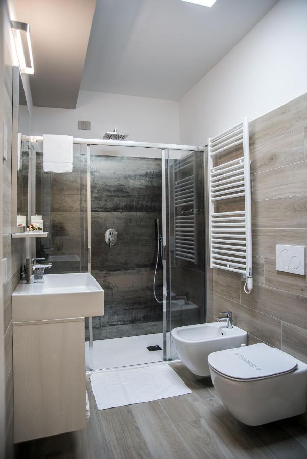 Camelot Appartamenti - Business E Holiday San Martino Buon Albergo Exterior foto
